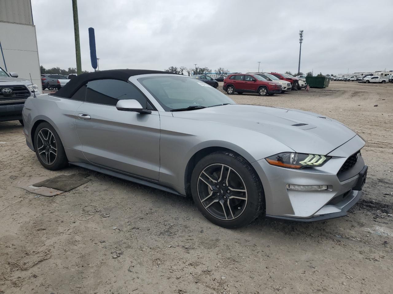 2020 Ford Mustang VIN 1FATP8UH3L5120377 Copart auction photo, rear end damage thumbnail 4