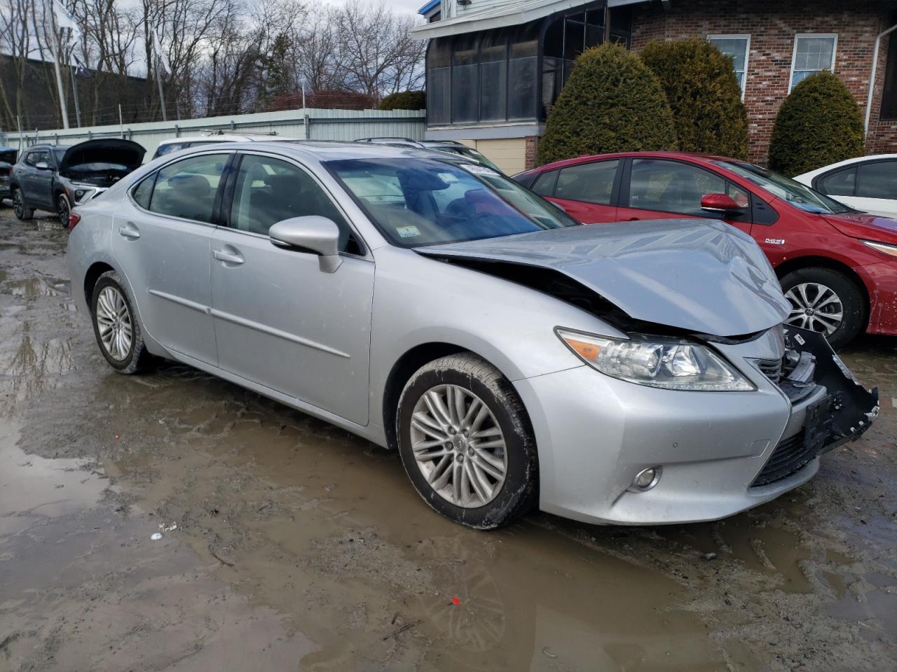 2014 Lexus ES VIN JTHBK1GG5E2090297 Copart auction photo, front end / minor dent/scratches damage thumbnail 4
