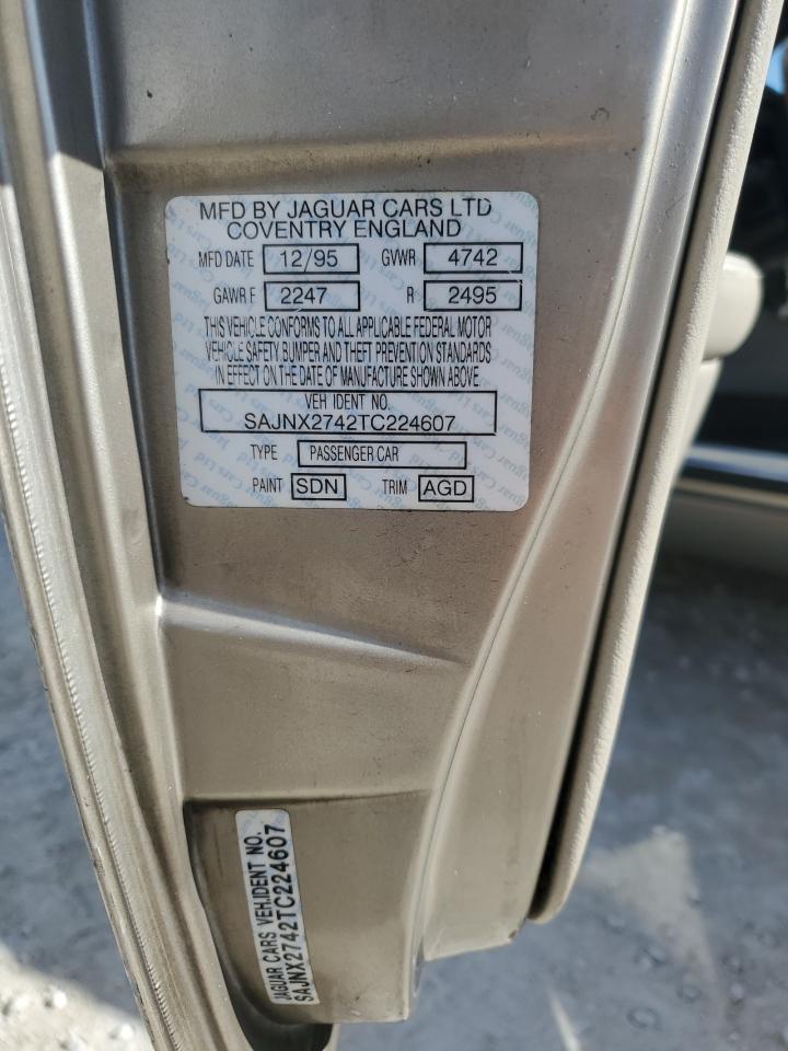 1996 Jaguar XJS VIN SAJNX2742TC224607 Copart auction photo, water/flood damage thumbnail 13