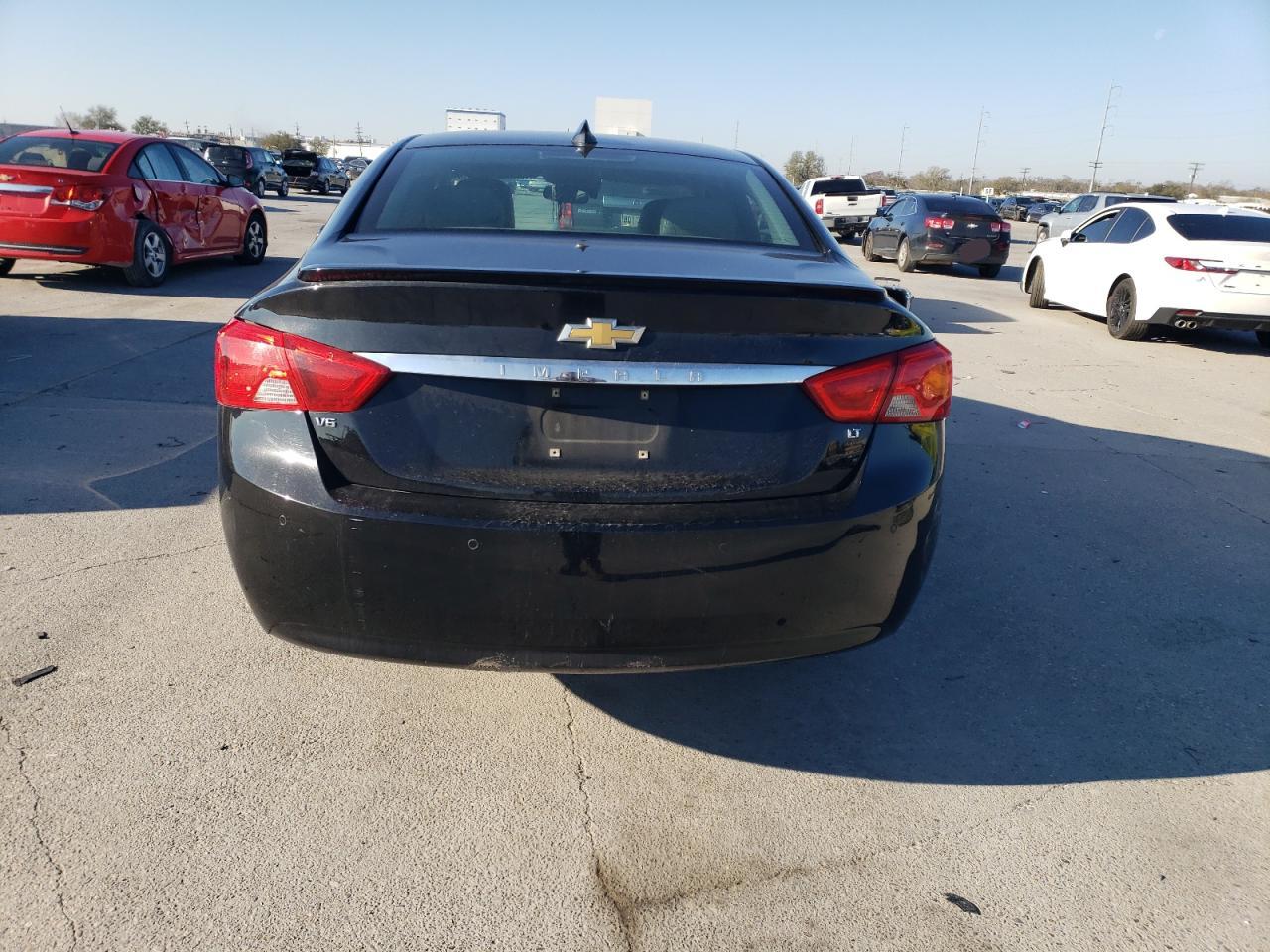 2017 Chevrolet Impala VIN 2G1105S3XH9118835 Copart auction photo, front end / rear end damage thumbnail 6