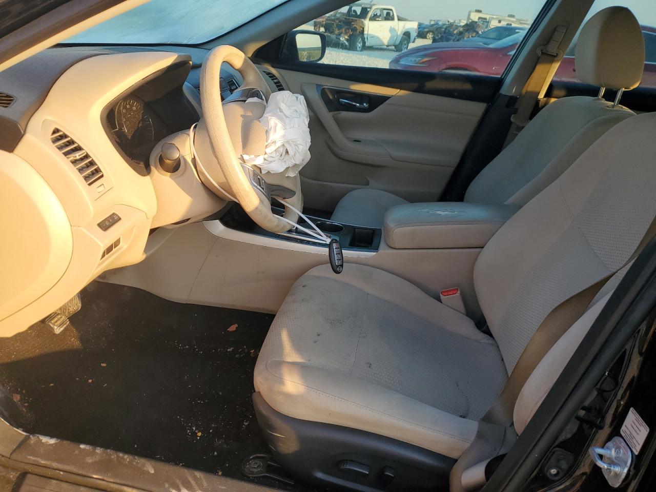 2015 Nissan Altima VIN 1N4AL3AP0FN388194 Copart auction photo, front end damage thumbnail 7