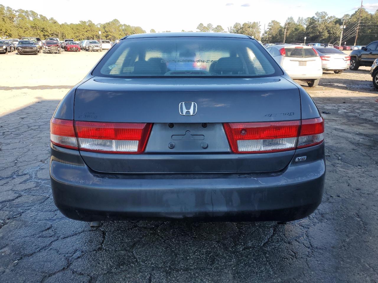 2003 Honda Accord VIN 1HGCM66543A059687 Copart auction photo, front end damage thumbnail 6