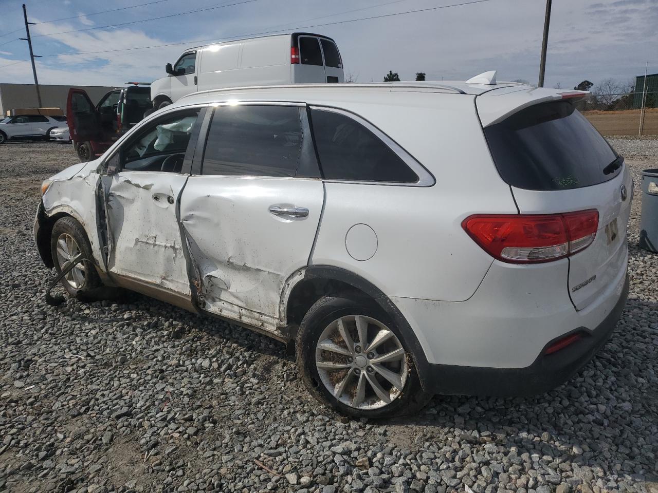 2017 KIA Sorento VIN 5XYPGDA39HG290450 Copart auction photo, all over damage thumbnail 2