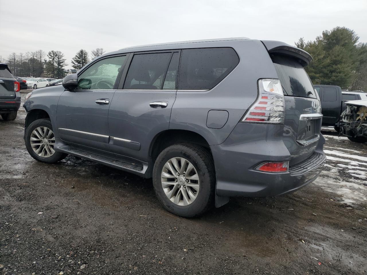 2016 Lexus GX VIN JTJBM7FX5G5133695 Copart auction photo, front end / minor dent/scratches damage thumbnail 2