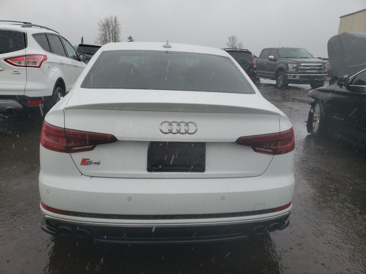2019 Audi RS4 VIN WAUB4AF40KA047729 Copart auction photo, front end damage thumbnail 6