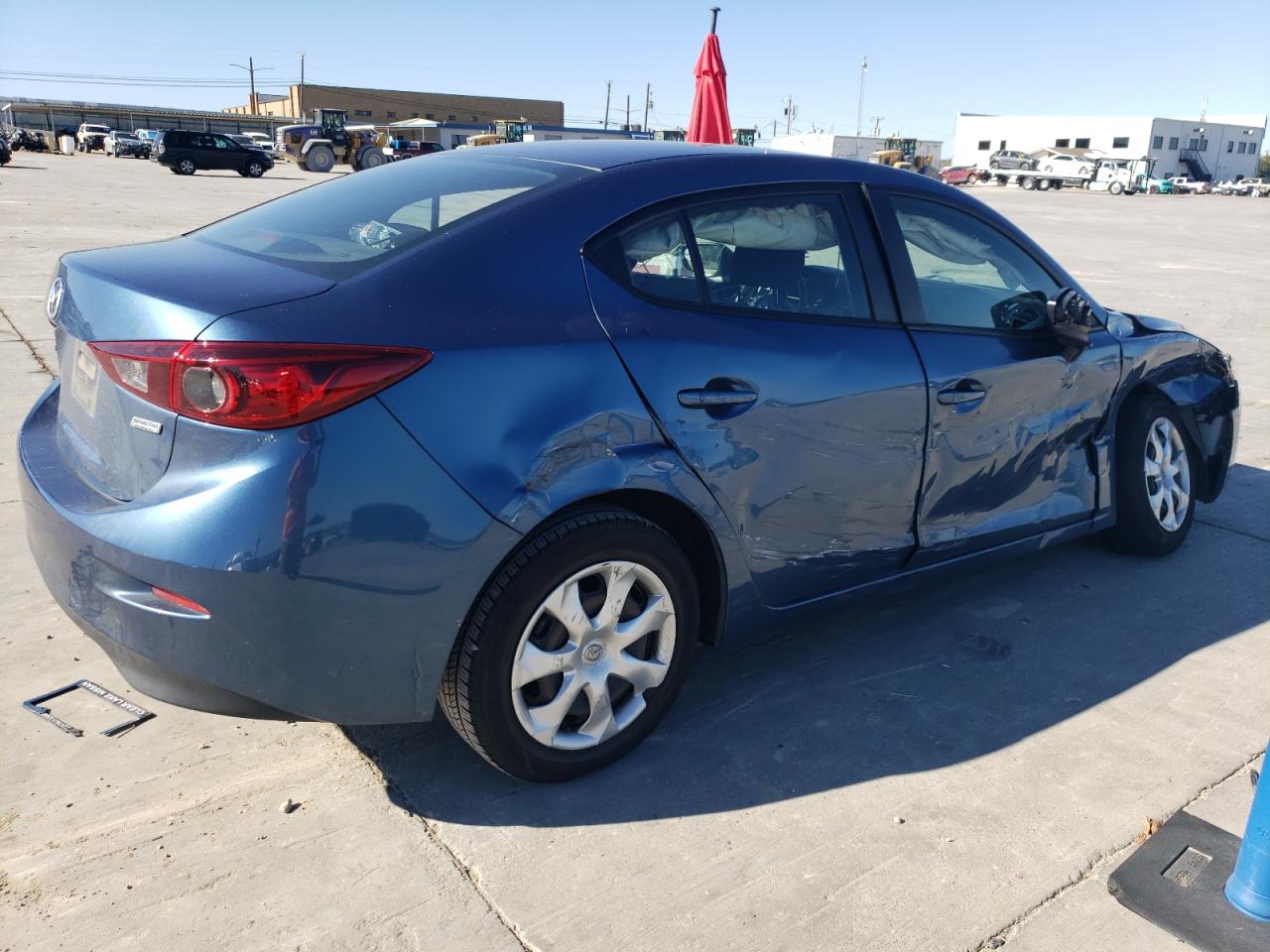 2018 Mazda 3 VIN 3MZBN1U78JM180489 Copart auction photo, side damage thumbnail 3