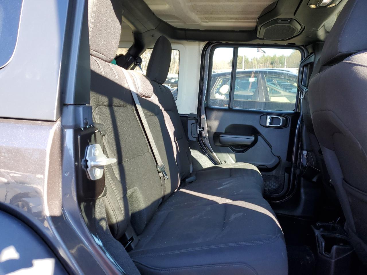 2019 Jeep Wrangler VIN 1C4HJXDG4KW617918 Copart auction photo, front end / side damage thumbnail 11