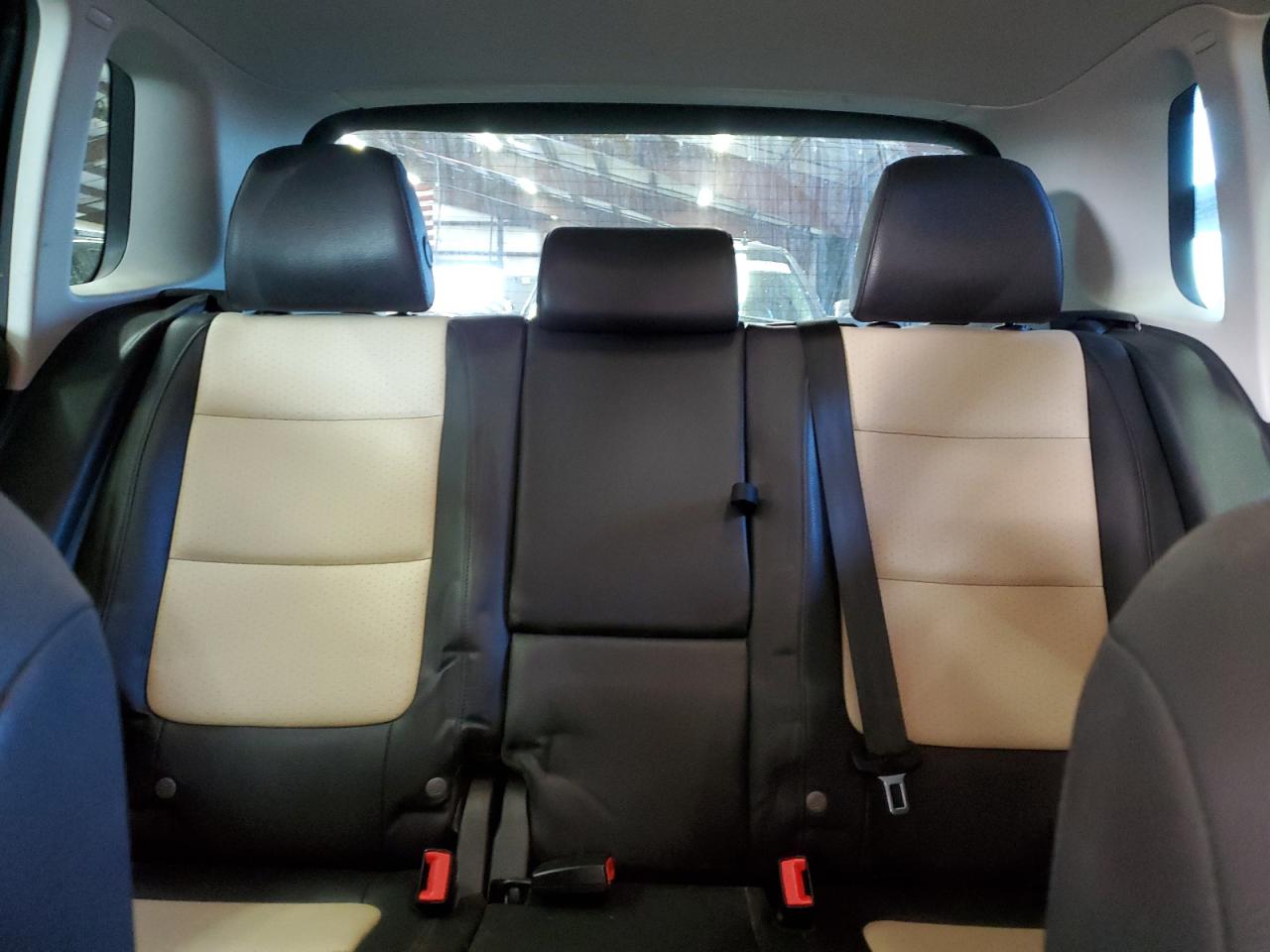 2017 Volkswagen Tiguan VIN WVGSV7AX3HK003226 Copart auction photo, minor dent/scratches / mechanical damage thumbnail 10