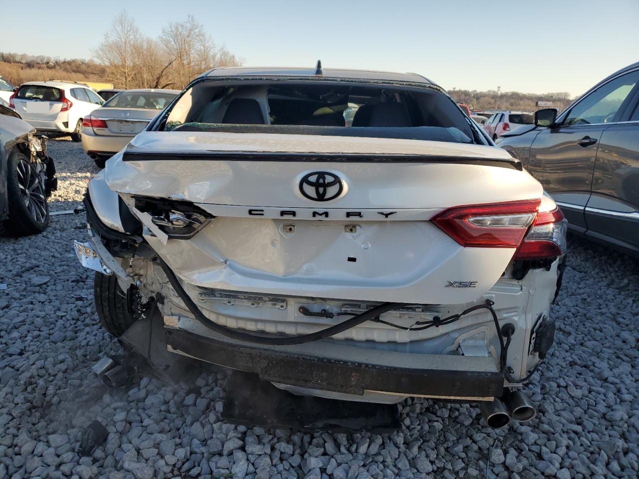 2018 Toyota Camry VIN 4T1BZ1HK7JU019743 Copart auction photo, rear end / side damage thumbnail 6
