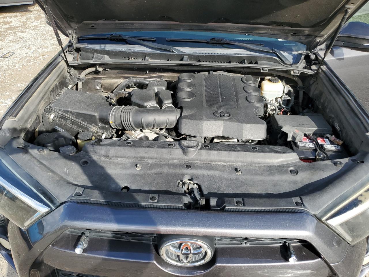 2015 Toyota 4Runner VIN JTEZU5JR7F5101940 Copart auction photo, water/flood / minor dent/scratches damage thumbnail 12