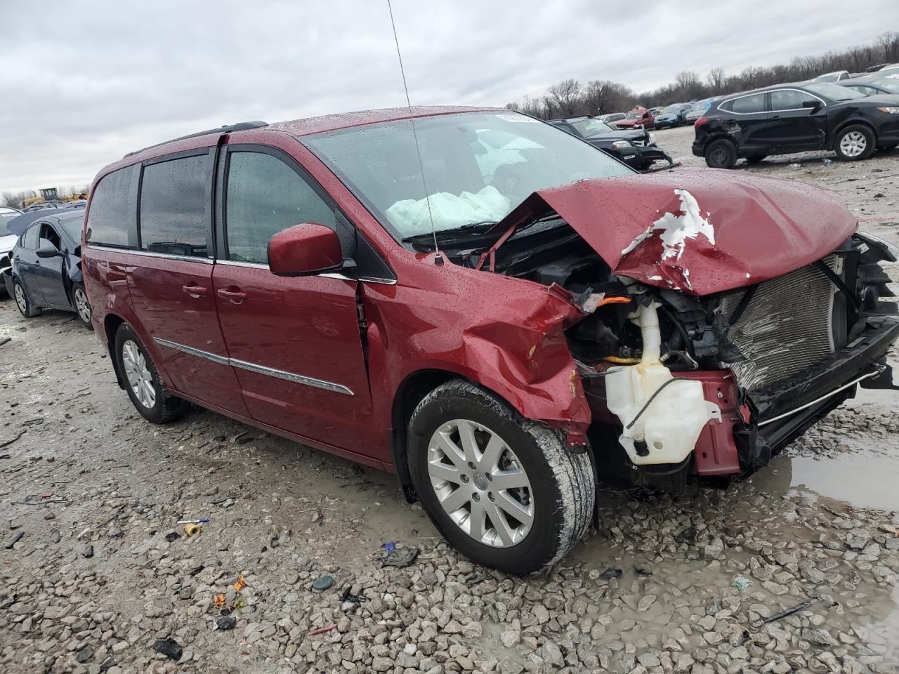 2014 Chrysler Town & Country VIN 2C4RC1BG3ER113114 Copart auction photo, front end damage thumbnail 4