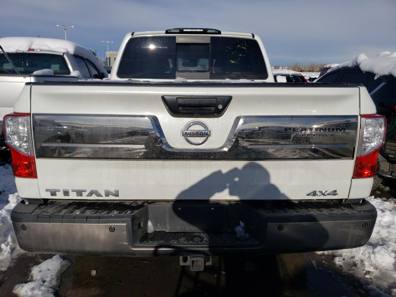 2017 Nissan Titan VIN 1N6AA1E55HN513977 Copart auction photo, front end / hail damage thumbnail 6