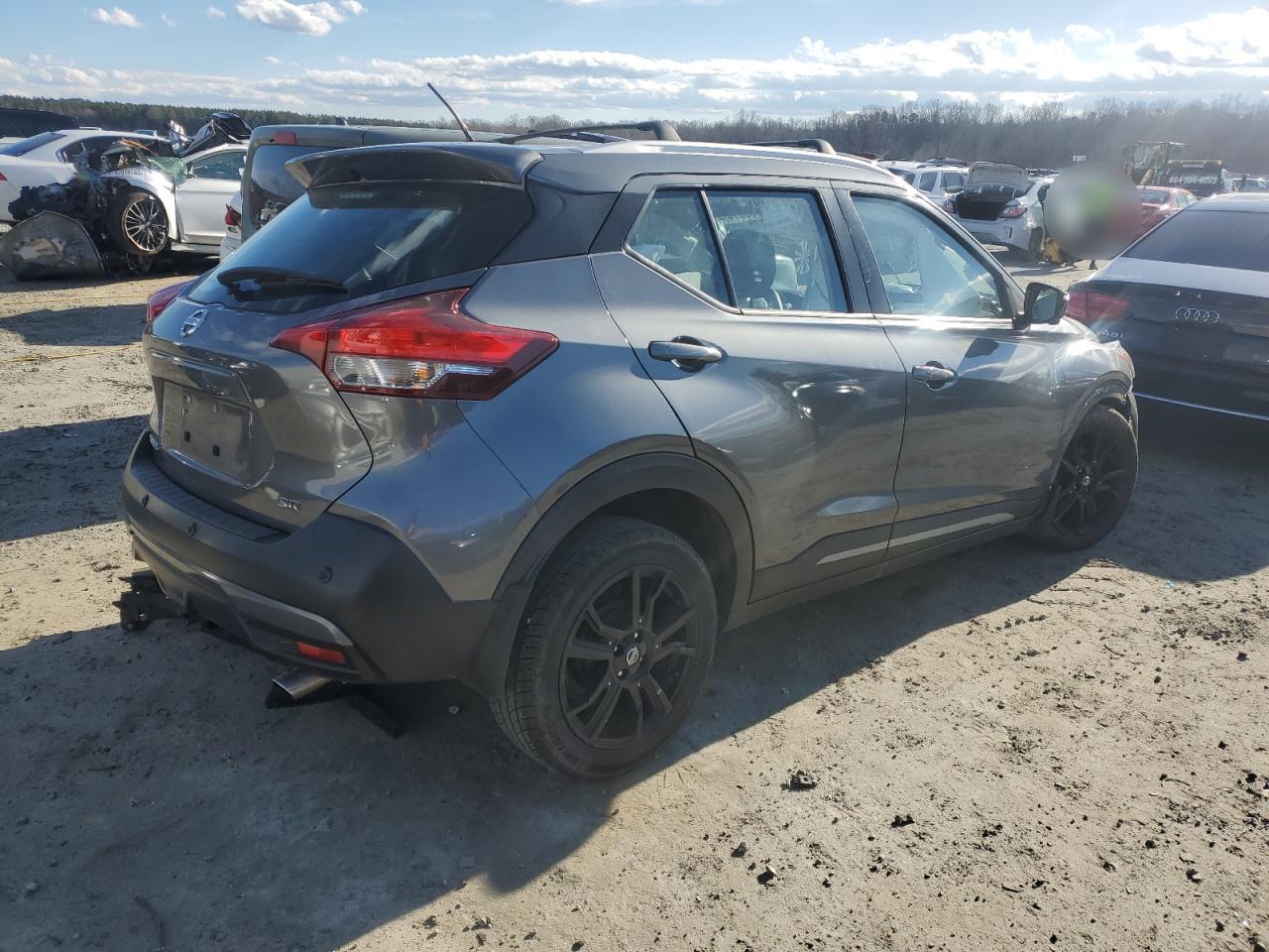 2020 Nissan Kicks VIN 3N1CP5DV7LL566842 Copart auction photo, all over damage thumbnail 3