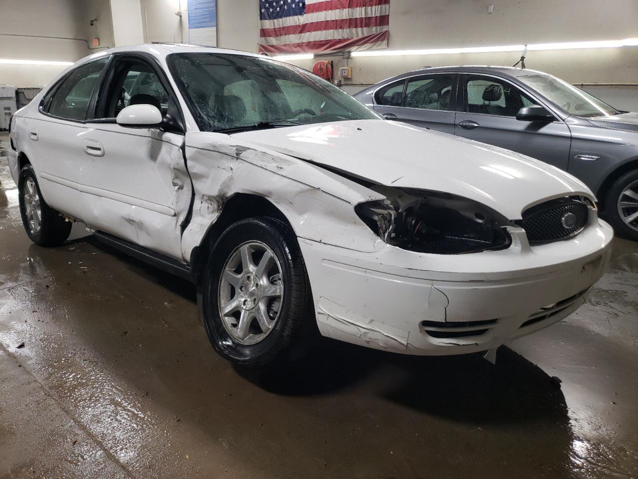2005 Ford Taurus VIN 1FAFP56U85A310949 Copart auction photo, front end / side damage thumbnail 4