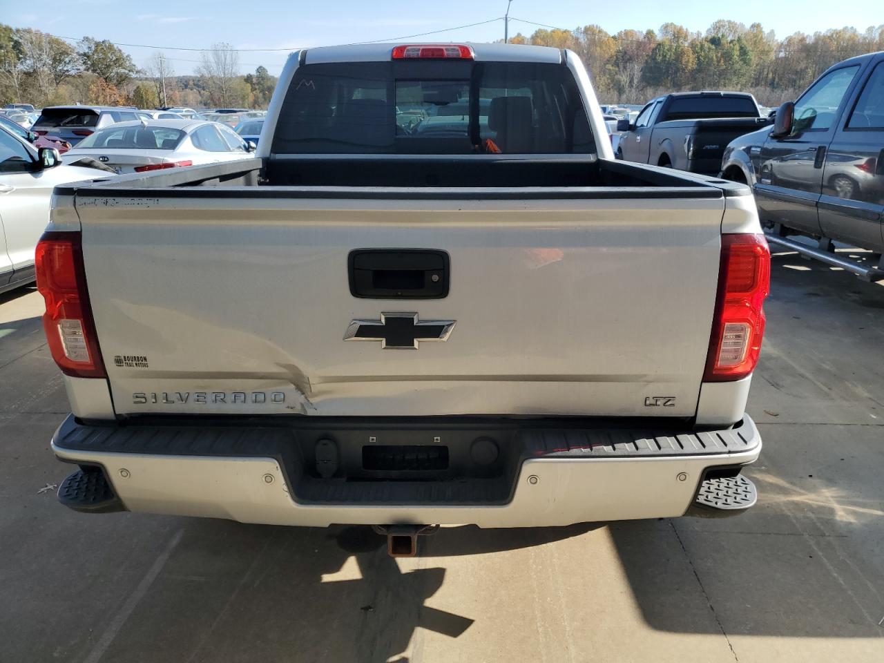 2017 Chevrolet Silverado VIN 3GCUKSEC7HG105054 Copart auction photo, front end damage thumbnail 6