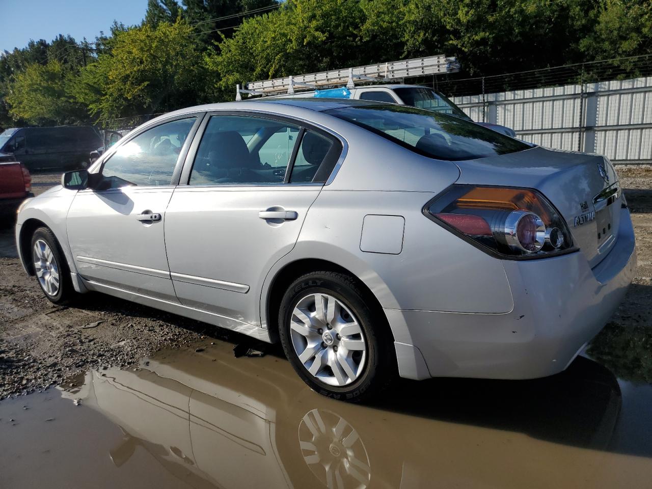 2012 Nissan Altima VIN 1N4AL2AP8CC104683 Copart auction photo, front end / side damage thumbnail 2