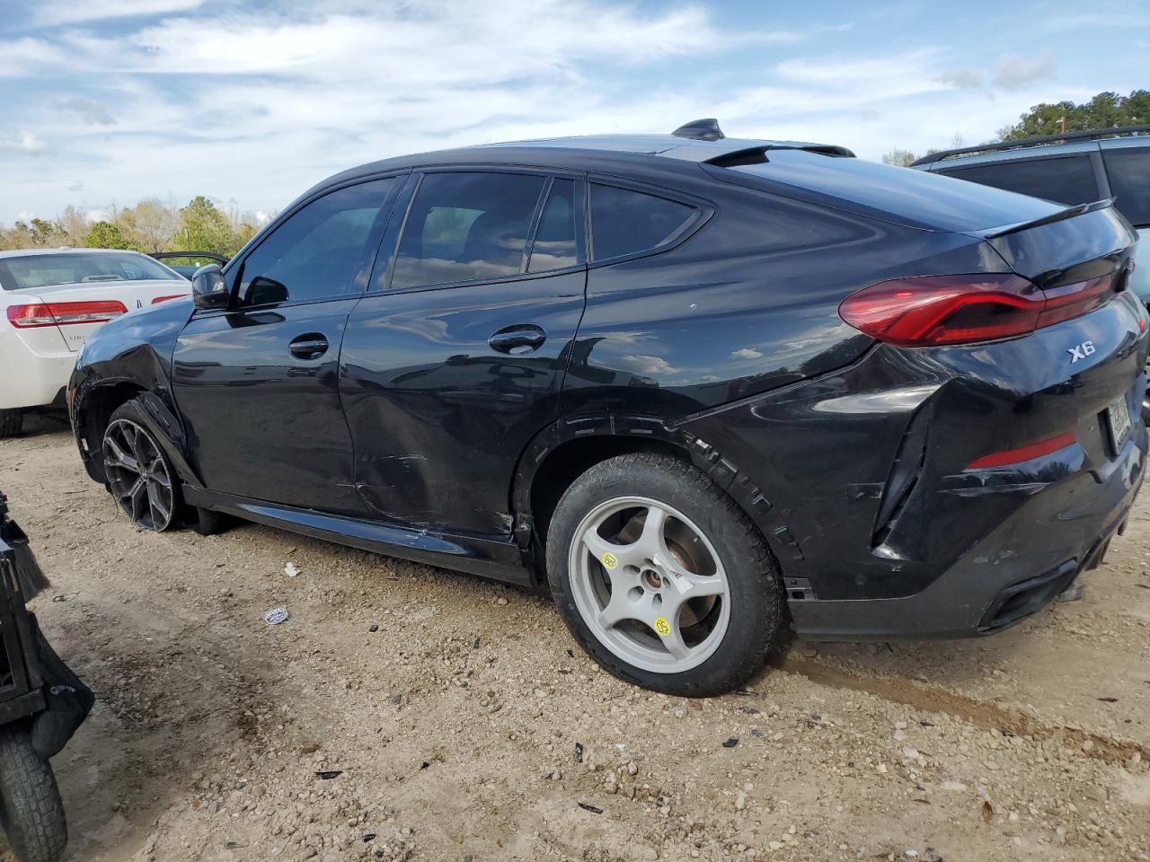 2022 BMW X6 VIN 5UXCY6C01N9K49185 Copart auction photo, rear end damage thumbnail 2