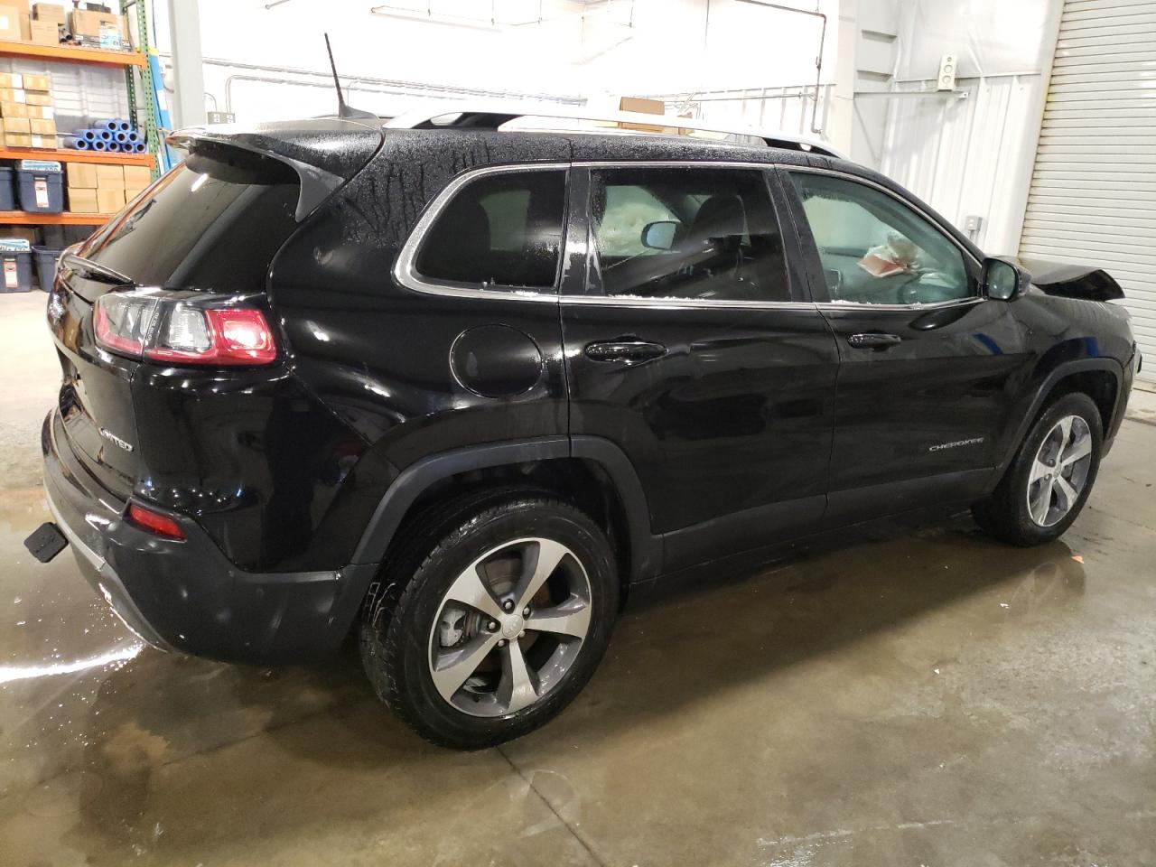 2019 Jeep Grand Cherokee VIN 1C4PJMDX2KD321124 Copart auction photo, front end / side damage thumbnail 3