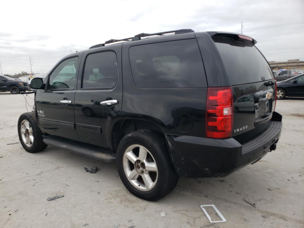 2013 Chevrolet Tahoe VIN 1GNSCAE00DR103748 Copart auction photo, front end damage thumbnail 2