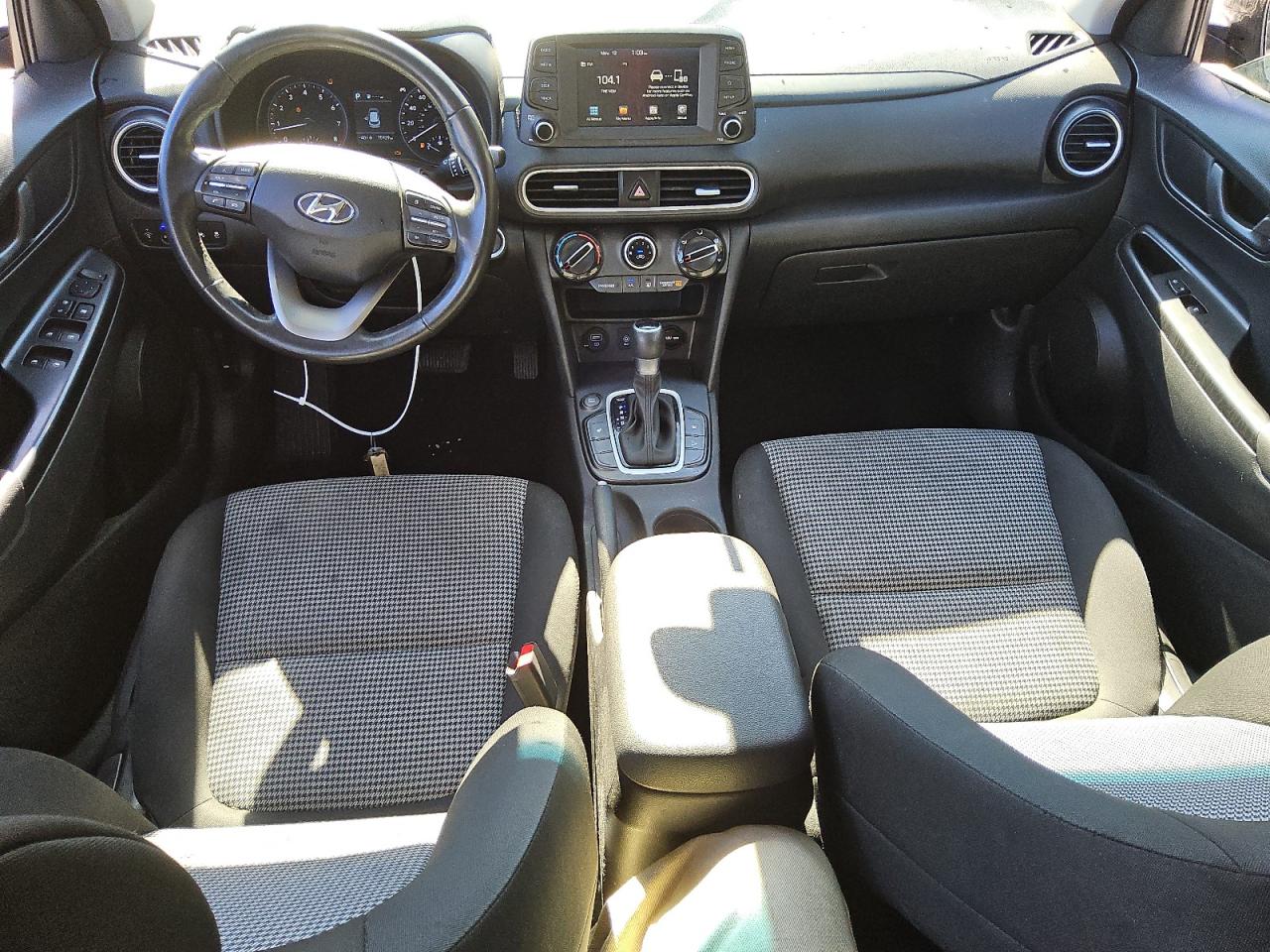 2020 Hyundai Kona VIN KM8K22AAXLU417124 Copart auction photo, front end damage thumbnail 8