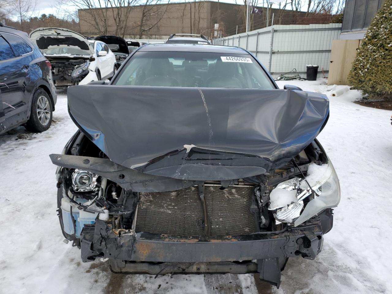 2015 Toyota Camry VIN 4T4BF1FK2FR493981 Copart auction photo, front end damage thumbnail 5