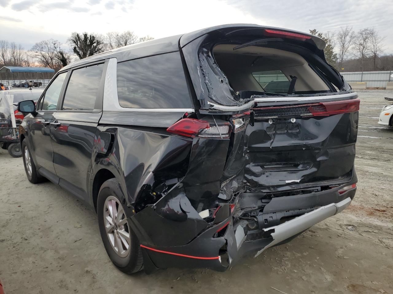 2023 KIA Carnival VIN KNDNB4H38P6249370 Copart auction photo, rear end damage thumbnail 2