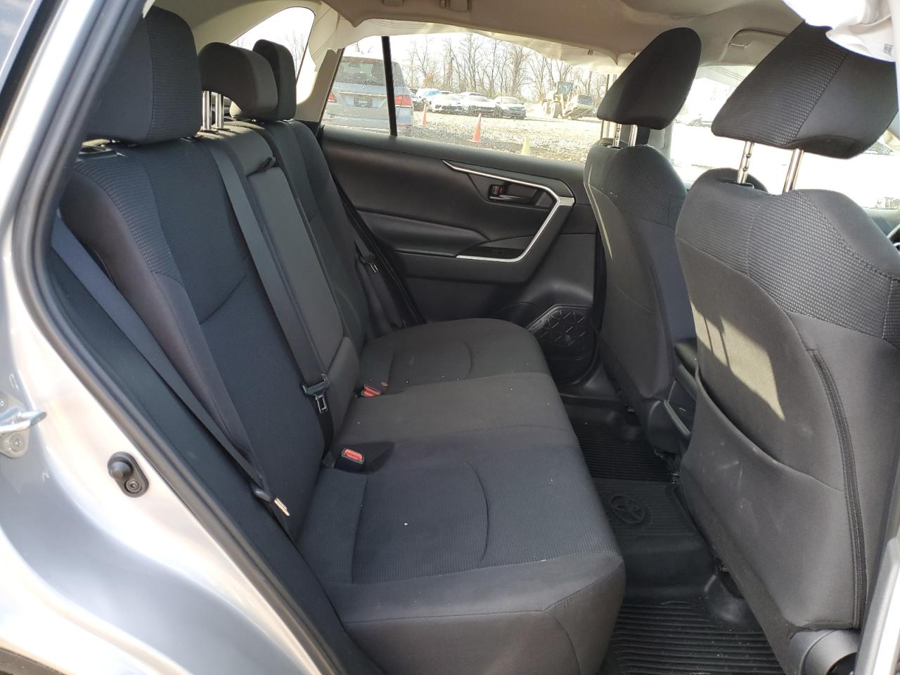 2019 Toyota RAV 4 VIN 2T3G1RFV1KW028049 Copart auction photo, front end damage thumbnail 12