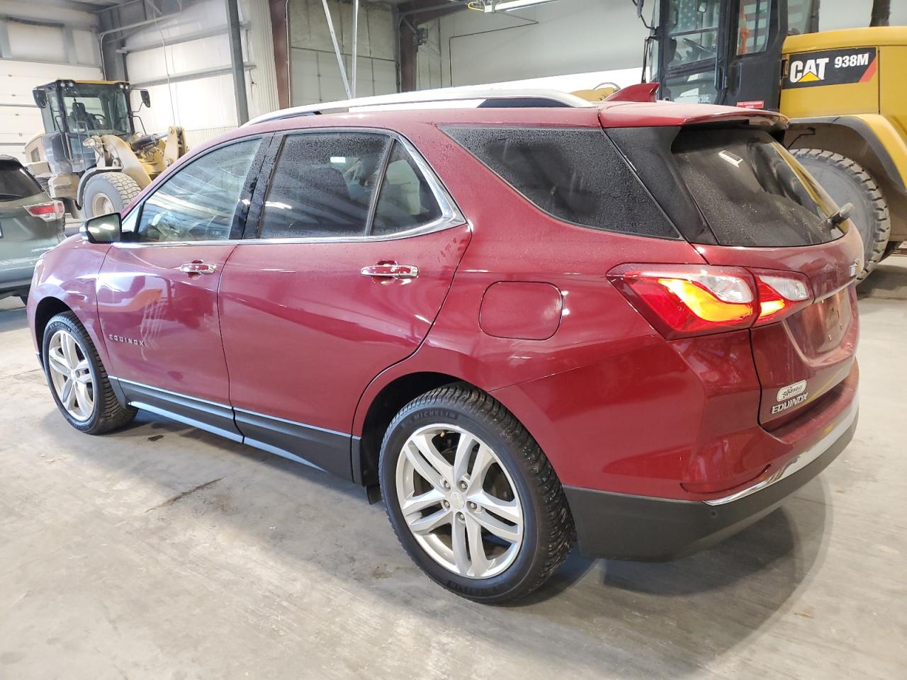 2018 Chevrolet Equinox VIN 3GNAXVEV7JL113571 Copart auction photo, side / rear end damage thumbnail 2