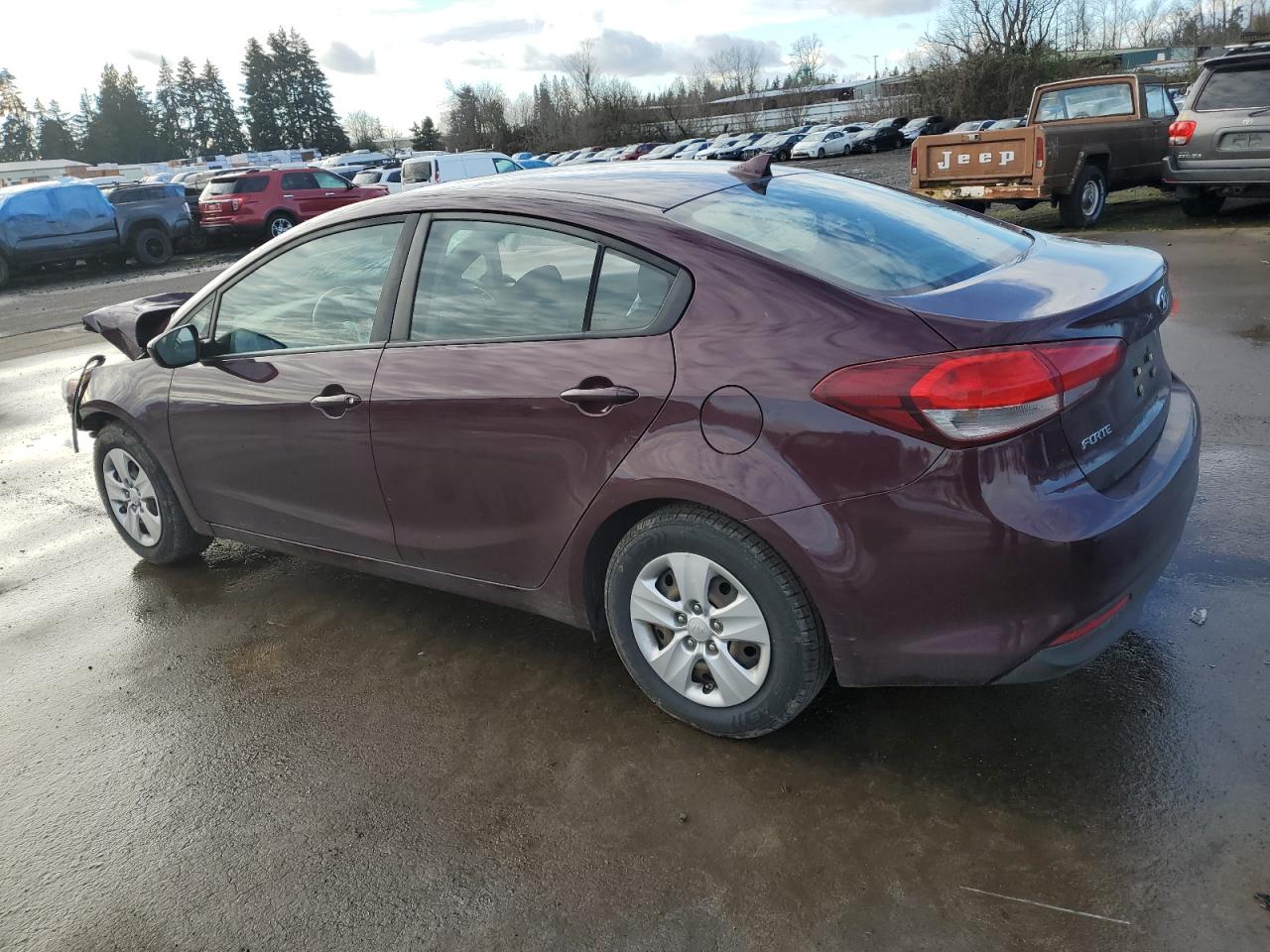 2017 KIA Forte VIN 3KPFK4A76HE043221 Copart auction photo, front end damage thumbnail 2