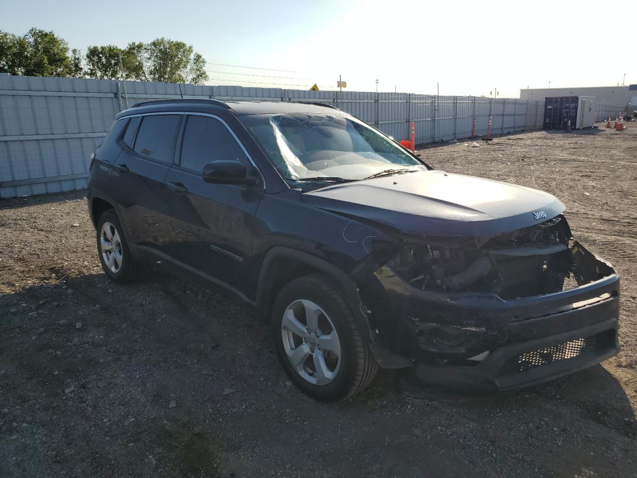 2018 Jeep Compass VIN 3C4NJDBB2JT199985 Copart auction photo, front end damage thumbnail 4