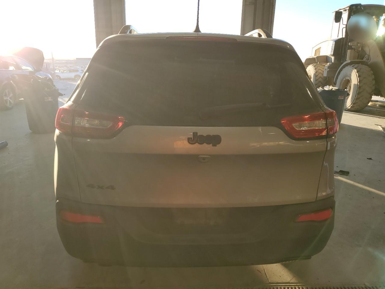 2017 Jeep Grand Cherokee VIN 1C4PJMAB7HW532888 Copart auction photo, front end damage thumbnail 6