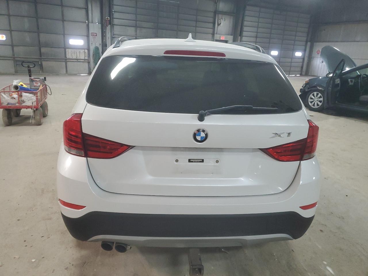 2014 BMW X1 VIN WBAVL1C52EVY15513 Copart auction photo, front end / minor dent/scratches damage thumbnail 6