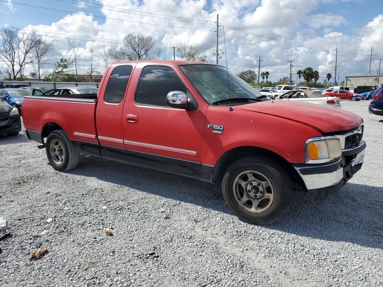 1998 Ford F-150 VIN 1FTZX17W1WNC14655 Copart auction photo, front end damage thumbnail 4