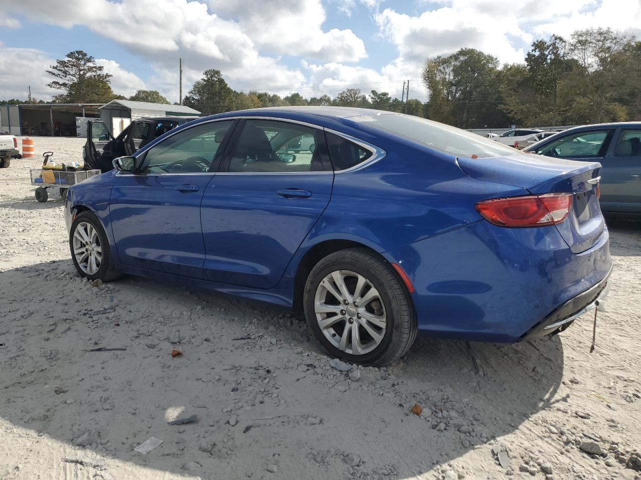 2015 Chrysler 200 VIN 1C3CCCABXFN631344 Copart auction photo, front end damage thumbnail 2