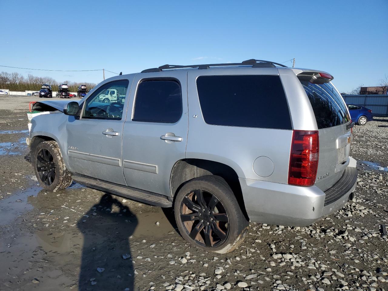 2012 Chevrolet Tahoe VIN 1GNSKBE09CR322179 Copart auction photo, front end damage thumbnail 2