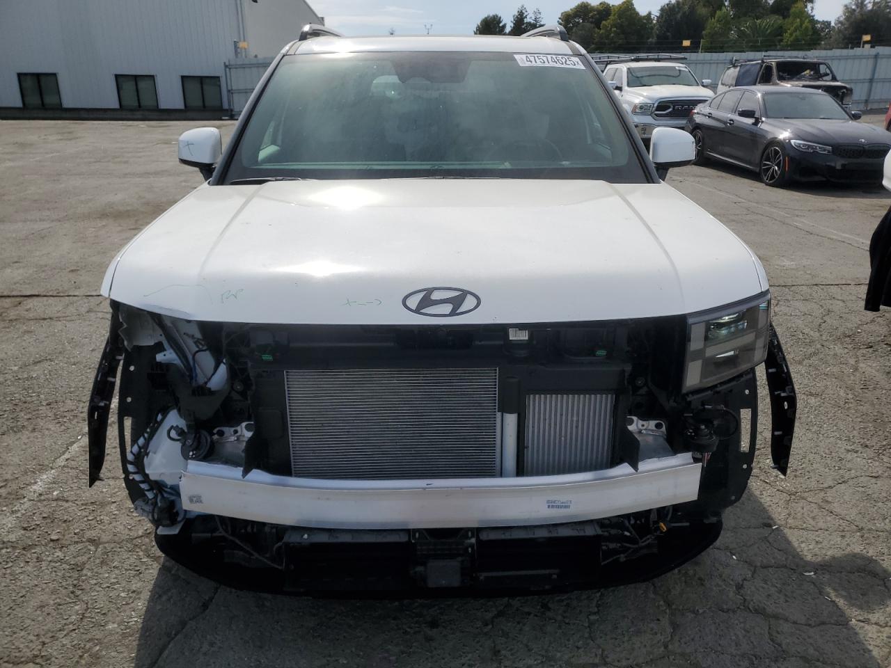 2025 Hyundai Santa Fe VIN 5NMP5DGL7SH081587 Copart auction photo, front end / side damage thumbnail 5