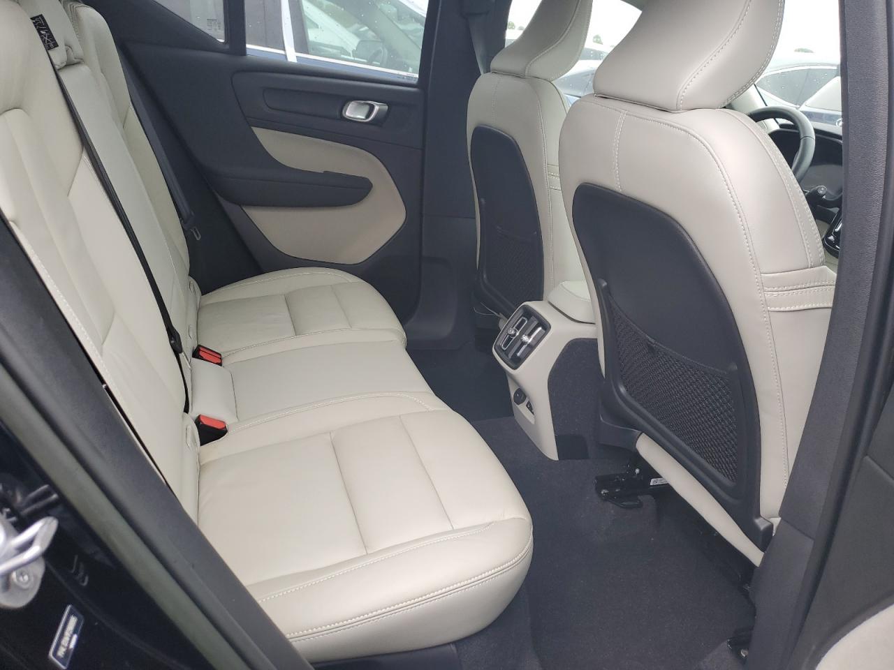 2023 Volvo XC40 VIN YV4L12UW1P2968995 Copart auction photo, water/flood damage thumbnail 11