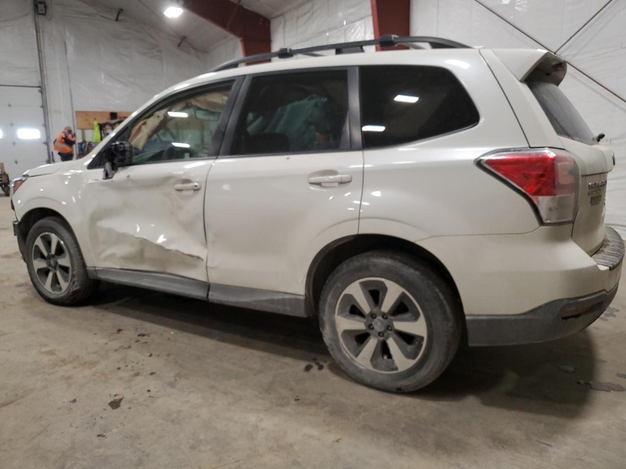 2018 Subaru Forester VIN JF2SJAGC6JH464796 Copart auction photo, front end / side damage thumbnail 2