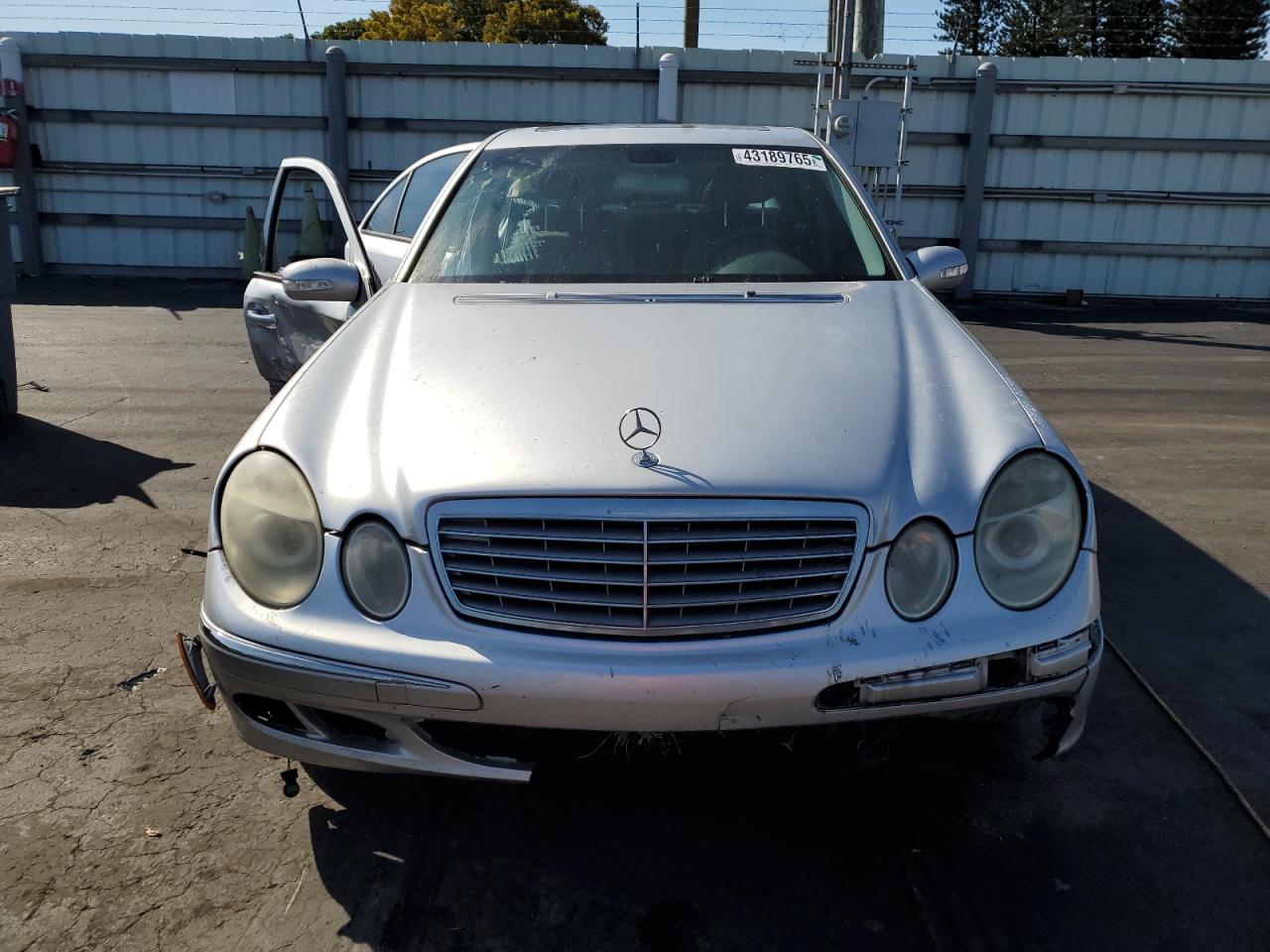 2005 Mercedes-Benz E-klasse VIN WDBUF82J15X175990 Copart auction photo, all over damage thumbnail 5