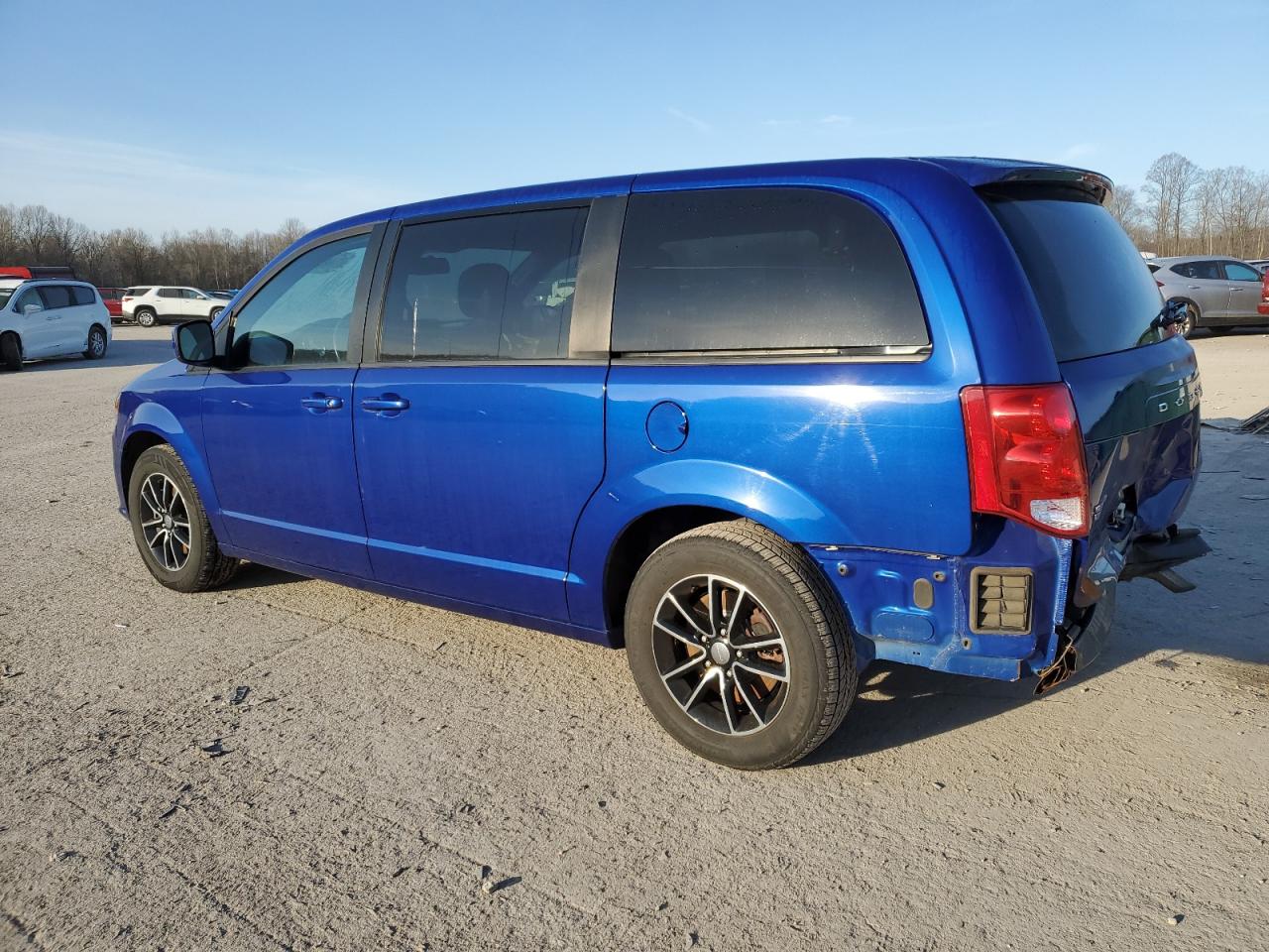 2019 Dodge Caravan VIN 2C4RDGBG8KR634132 Copart auction photo, rear end damage thumbnail 2