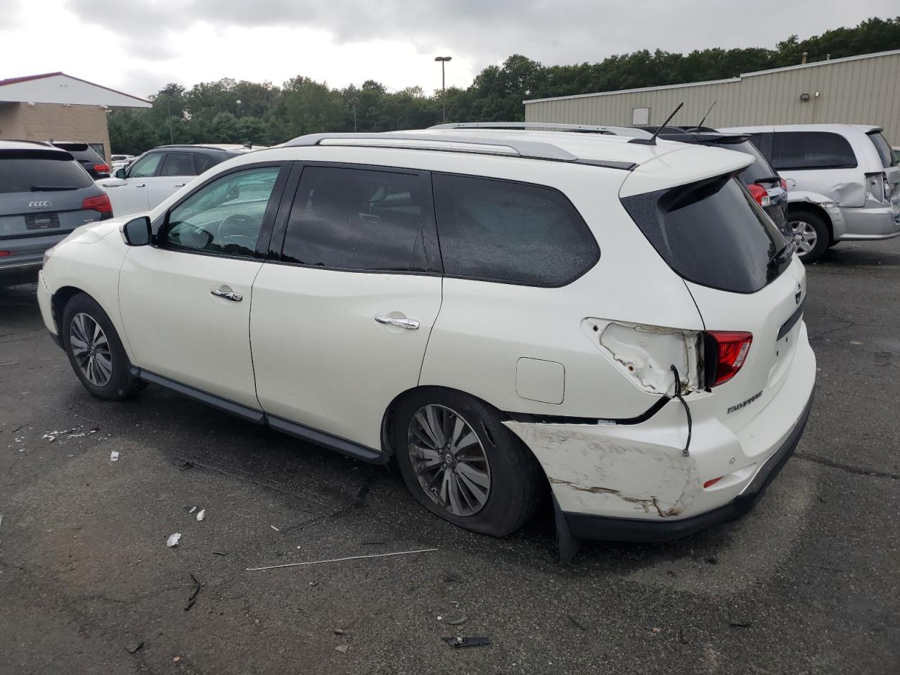 2017 Nissan Pathfinder VIN 5N1DR2MM6HC618865 Copart auction photo, rear end / undercarriage damage thumbnail 2