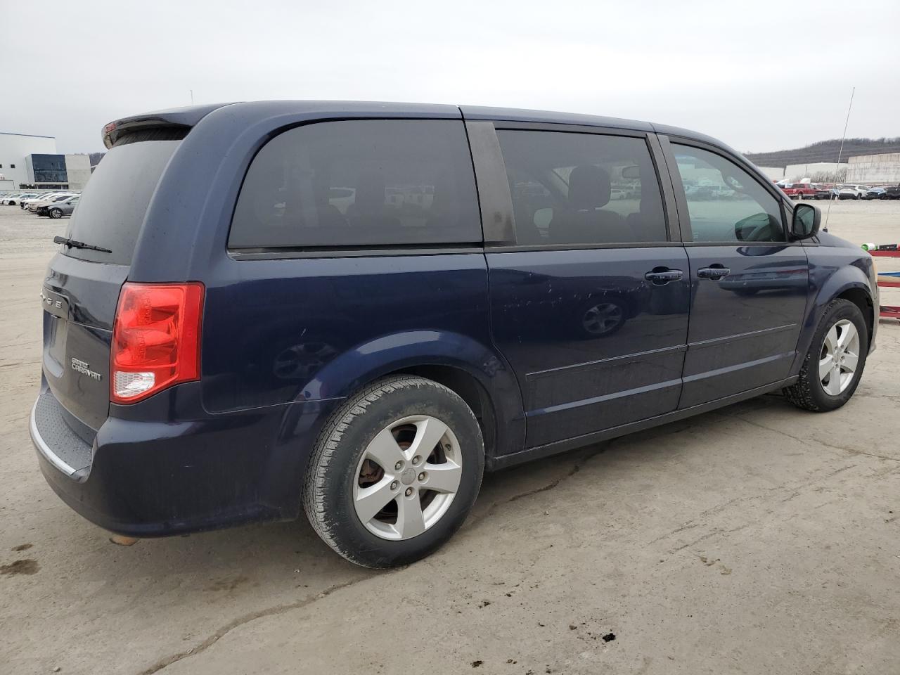 2013 Dodge Caravan VIN 2C4RDGBG5DR628548 Copart auction photo, front end / minor dent/scratches damage thumbnail 3