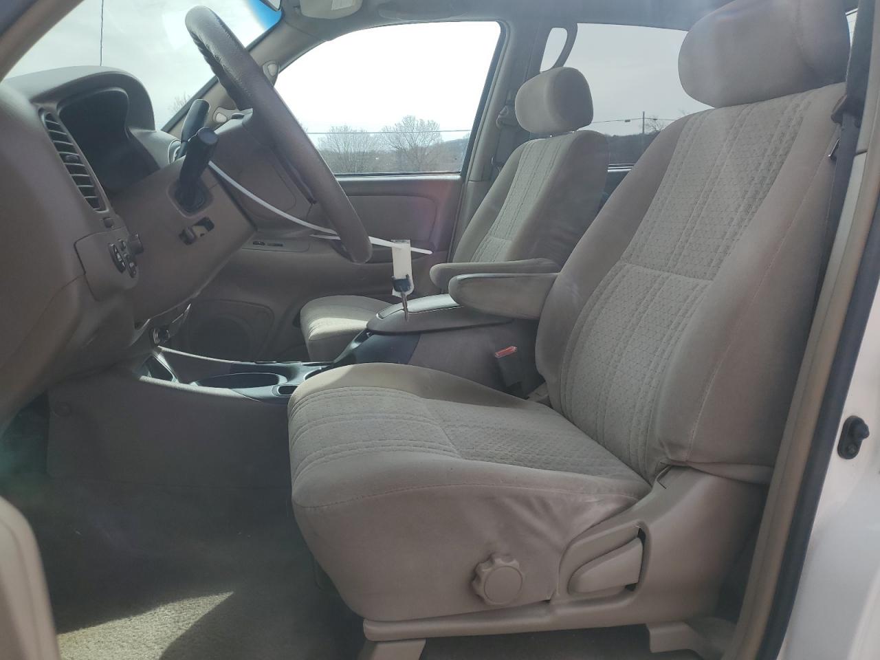 2004 Toyota Tundra VIN 5TBET34154S439546 Copart auction photo, undercarriage / minor dent/scratches damage thumbnail 7