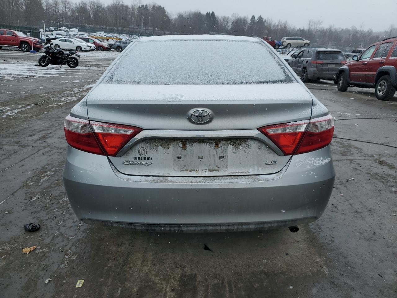 2017 Toyota Camry VIN 4T1BF1FK9HU704879 Copart auction photo, front end / side damage thumbnail 6
