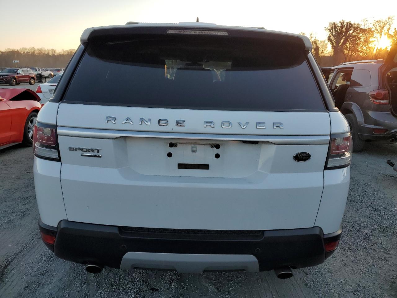 2016 Land Rover Range Rover VIN SALWR2PF5GA118659 Copart auction photo, front end damage thumbnail 6