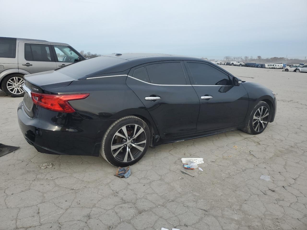 2017 Nissan Maxima VIN 1N4AA6AP8HC444162 Copart auction photo, minor dent/scratches damage thumbnail 3