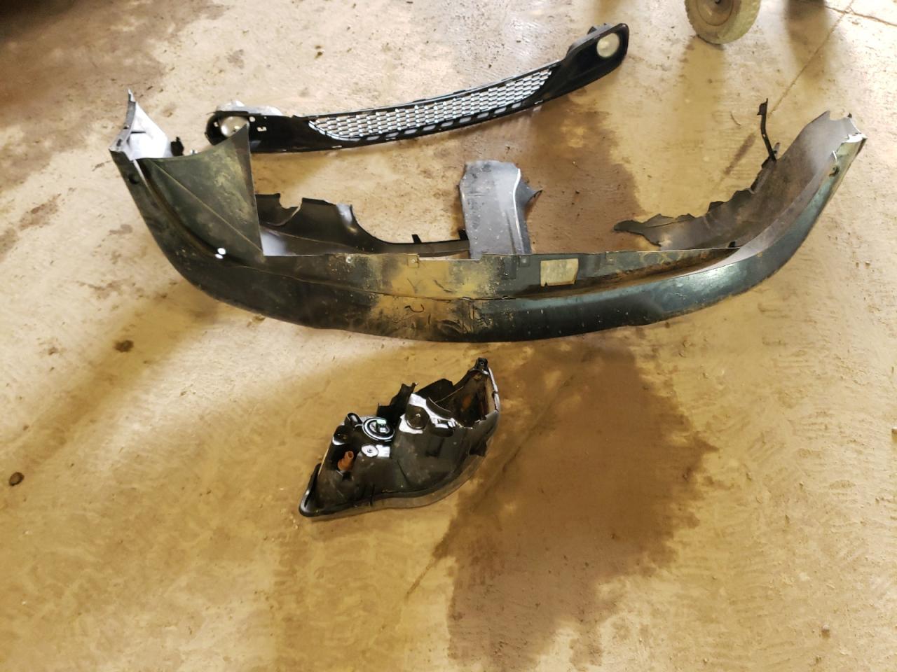 2016 Dodge Caravan VIN 2C4RDGBG9GR145312 Copart auction photo, front end / side damage thumbnail 15