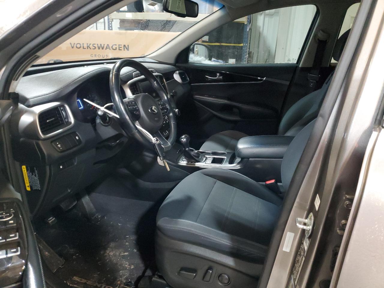 2018 KIA Sorento VIN 5XYPG4A35JG426305 Copart auction photo, side / undercarriage damage thumbnail 7