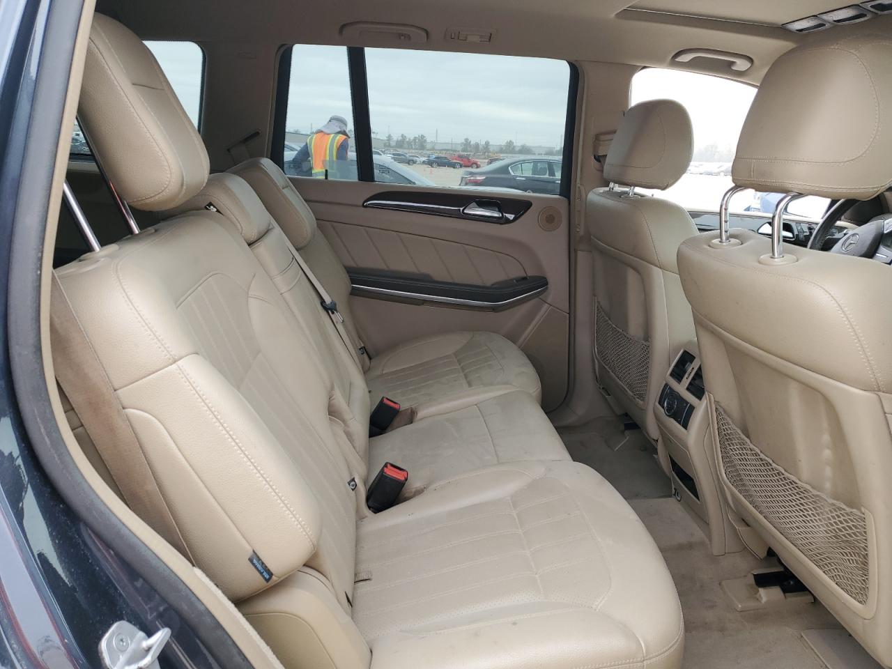 2013 Mercedes-Benz GL-klasse VIN 4JGDF7CE8DA265941 Copart auction photo, rear end / minor dent/scratches damage thumbnail 11