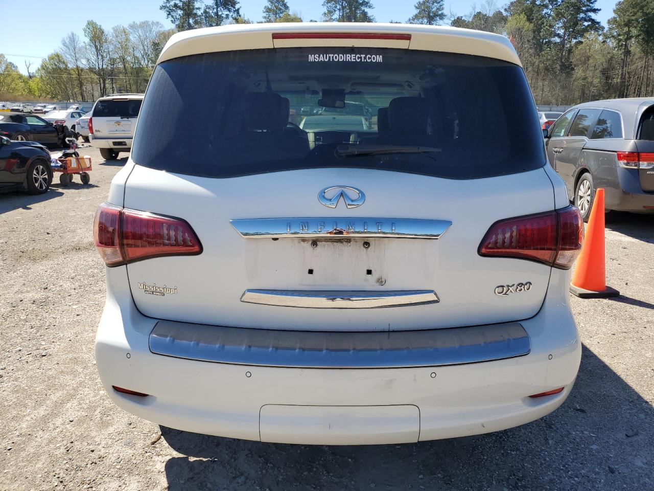 2016 Infiniti QX80 VIN JN8AZ2NF5G9612823 Copart auction photo, front end / minor dent/scratches damage thumbnail 6